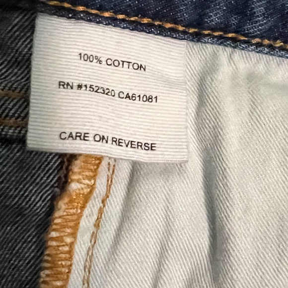 LABORATORY BY Lord and Taylor  two toned  MENS jeans - Picture 12 of 16